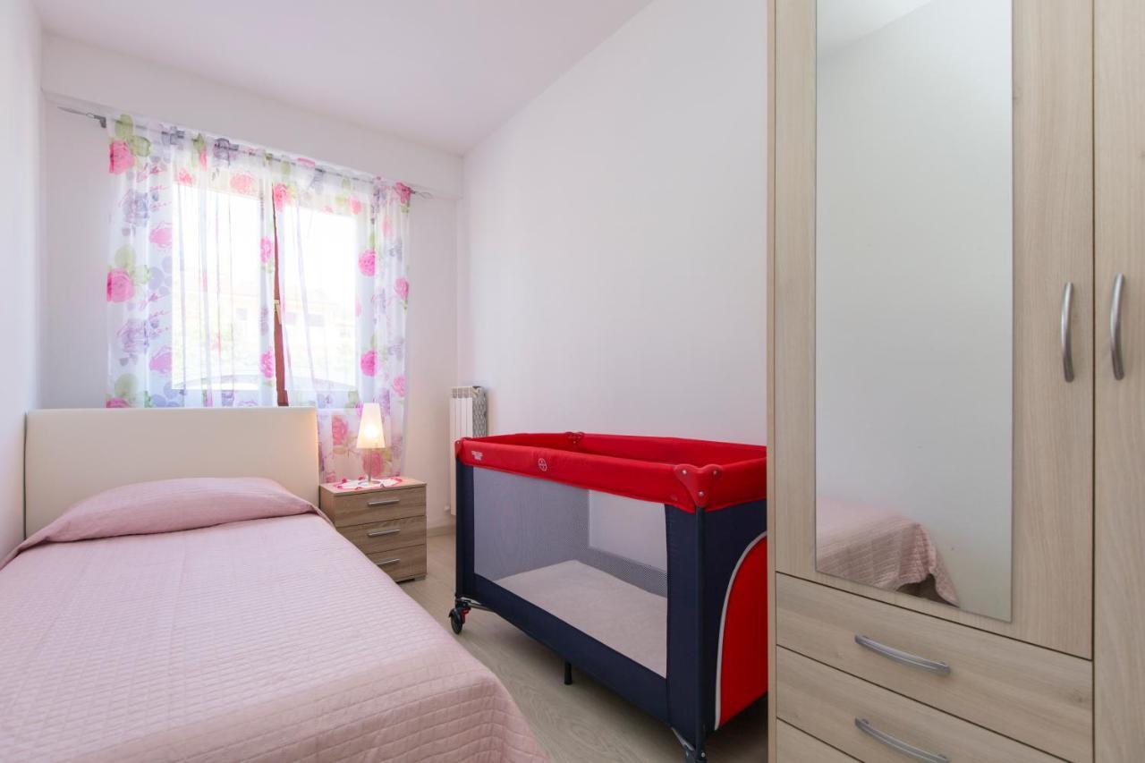 Apartmani Xenia & Desiderio Buzet Exterior photo